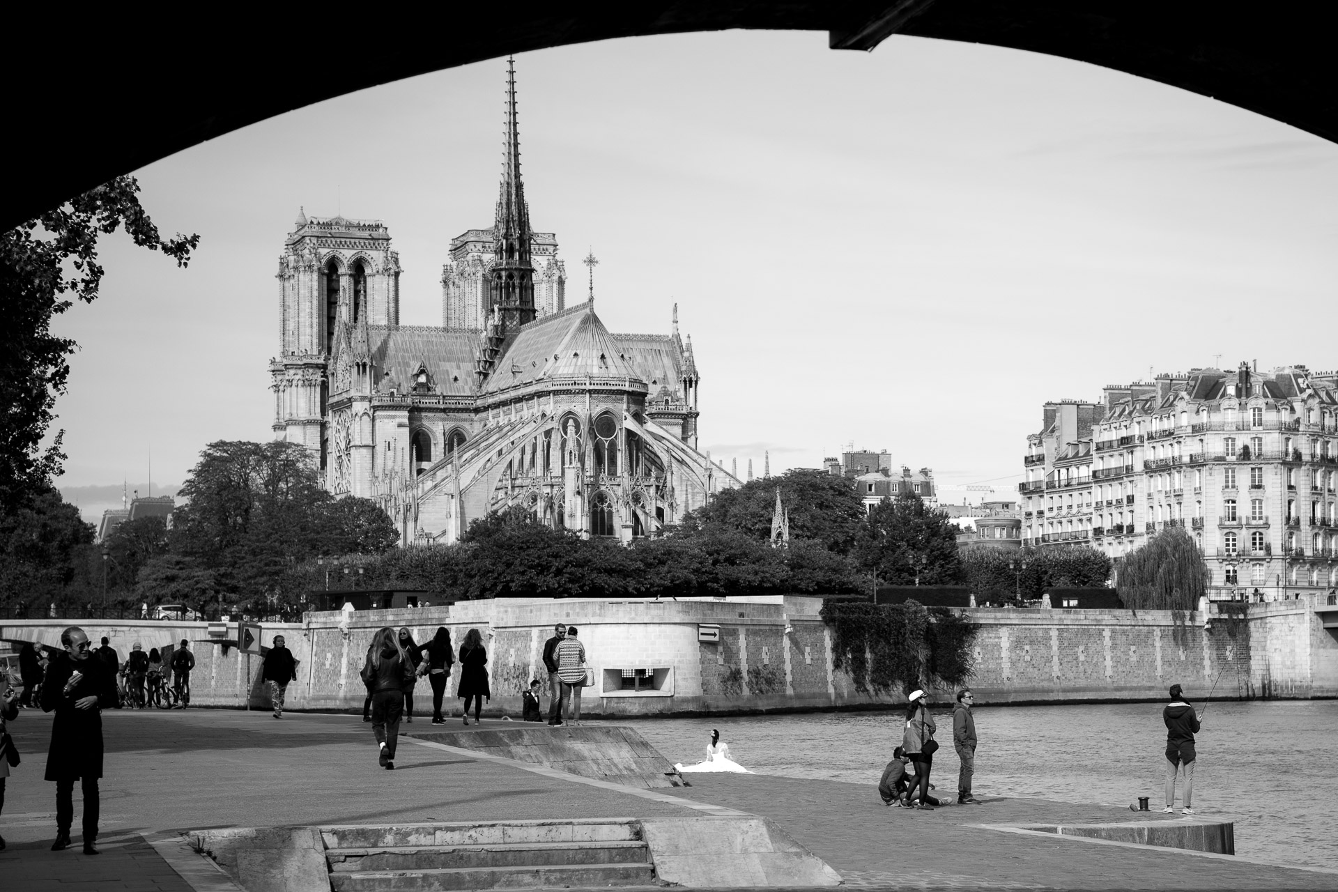 The Bright Bride - Photo taken in Paris, France, October 2017